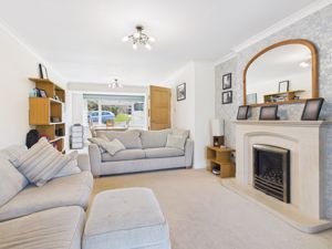 Living dining room - click for photo gallery